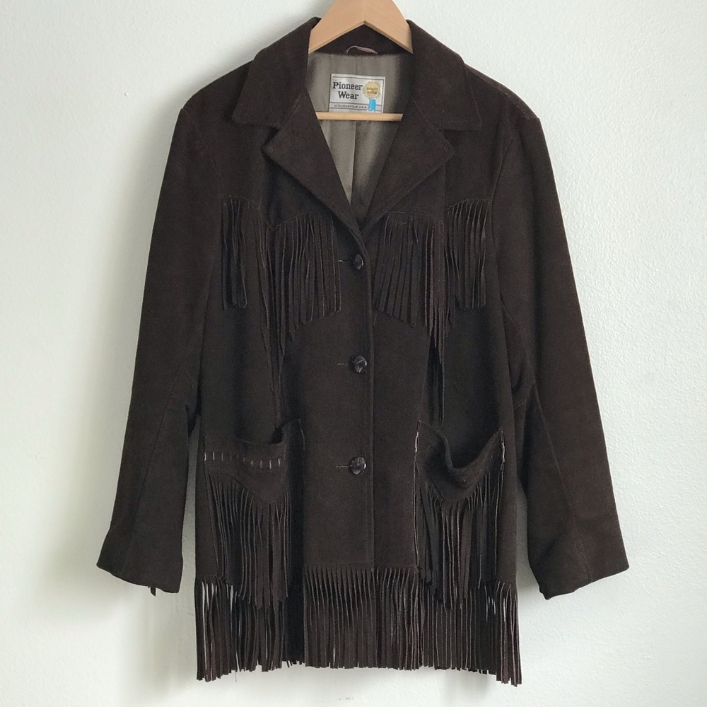 ⚠️(EUC) Men’s VINTAGE PIONEER WEAR FRINGE JACKET⚠️